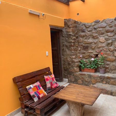 Hostal Casa De Piedra Humahuaca Exterior photo
